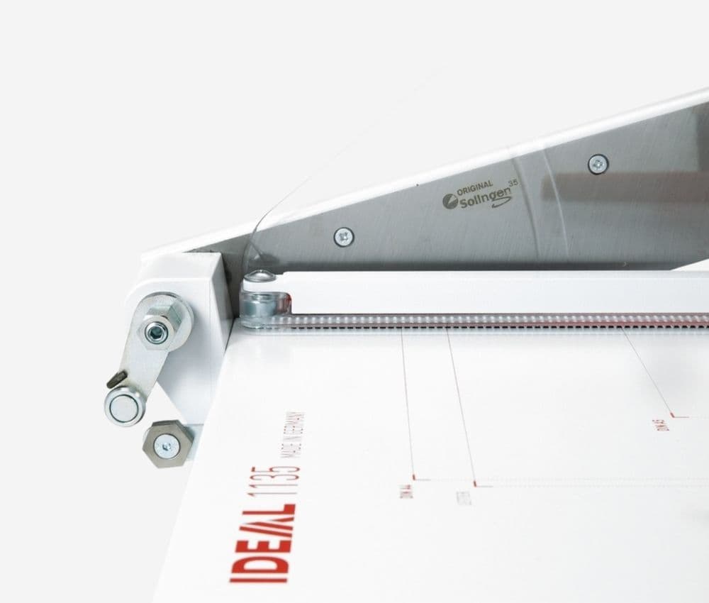 Construction robuste de la cisaille 1135 IDEAL